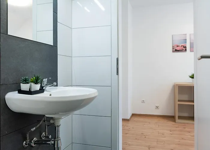 T&k - 20 Min To Messe Dus 公寓 *